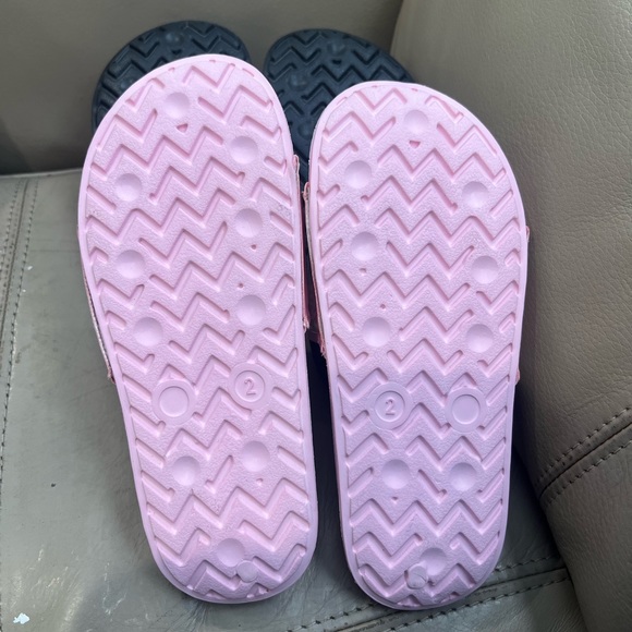 Girls Slides Bundle - Picture 2 of 3